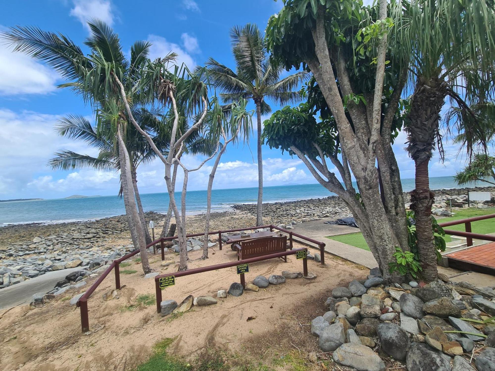 Dolphin Heads - Resort Unit - Absolute Beachfront! - Whitsunday Getaway! Mackay Extérieur photo